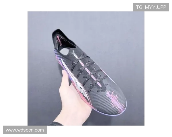 足球球星专用鞋推荐哪款最适合你的需求与脚型